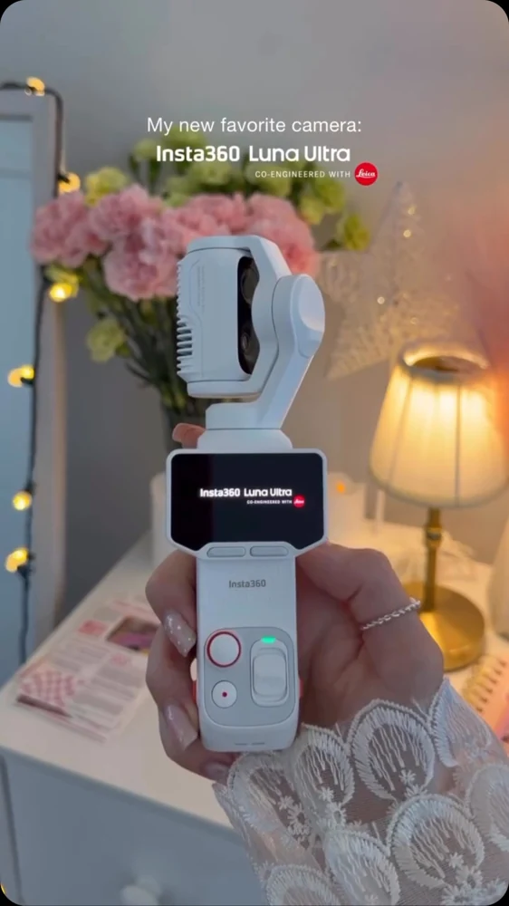 صوّر لحظاتك بجودة احترافية!  كاميرا Insta360 Luna Ultra بدقة تصل إلى 8K، مع عدسة Leica وشاشة OLED قابلة للفصل لتصوير أكثر مرونة